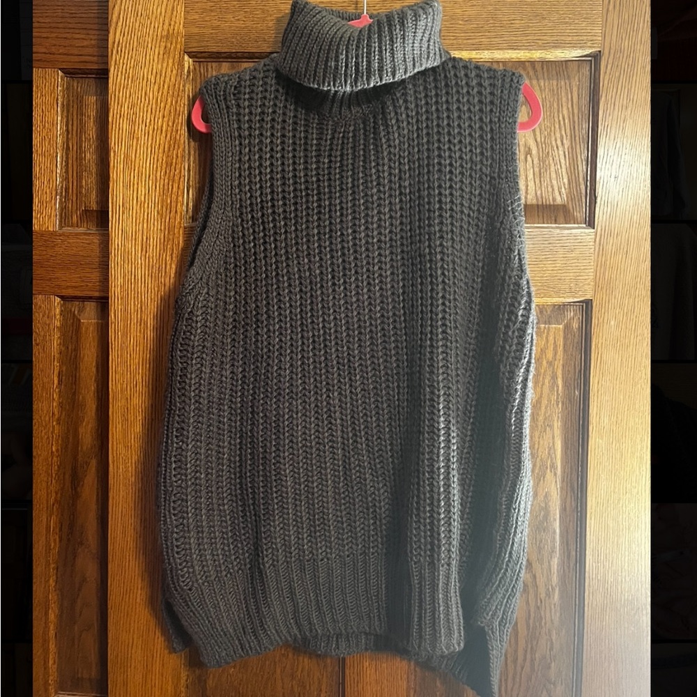 Sweater tunic from H&M | size large | lightly worn|